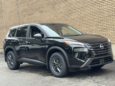 New 2026 Nissan Rogue S FWD image 3