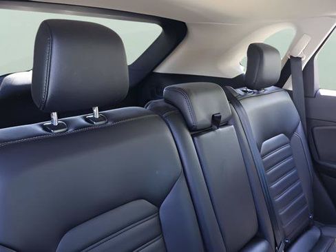 Used 2024 Ford Edge SEL w/ Convenience Package AWD/4WD image 18