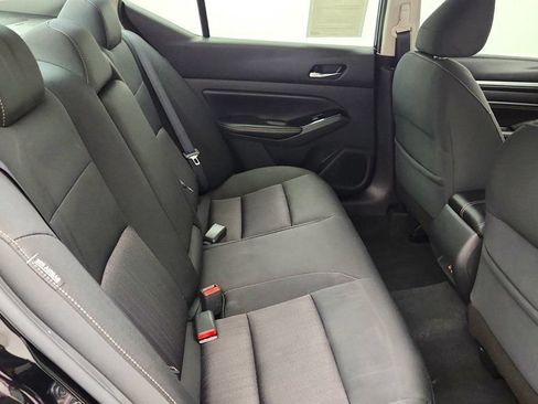 Used 2021 Nissan Altima 2.5 SV w/ SV Premium Package FWD image 24