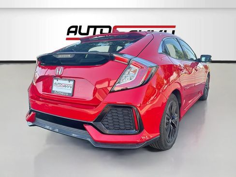 Used 2017 Honda Civic EX image 7