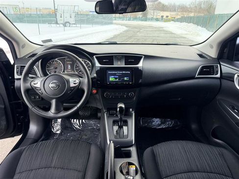 Used 2016 Nissan Sentra SV w/ Driver's Assist Package image 19