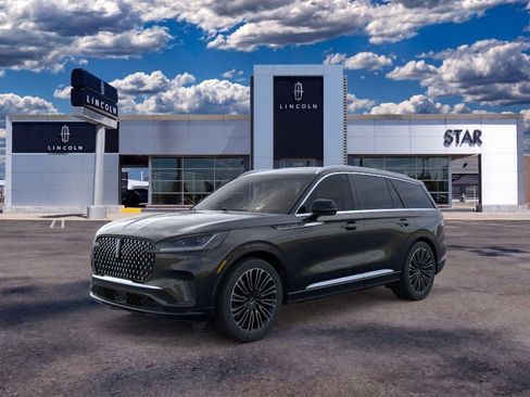 Used 2025 Lincoln Aviator Black Label AWD/4WD image 1