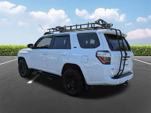 Used 2021 Toyota 4Runner SR5 Premium w/ Moonroof Package image 5