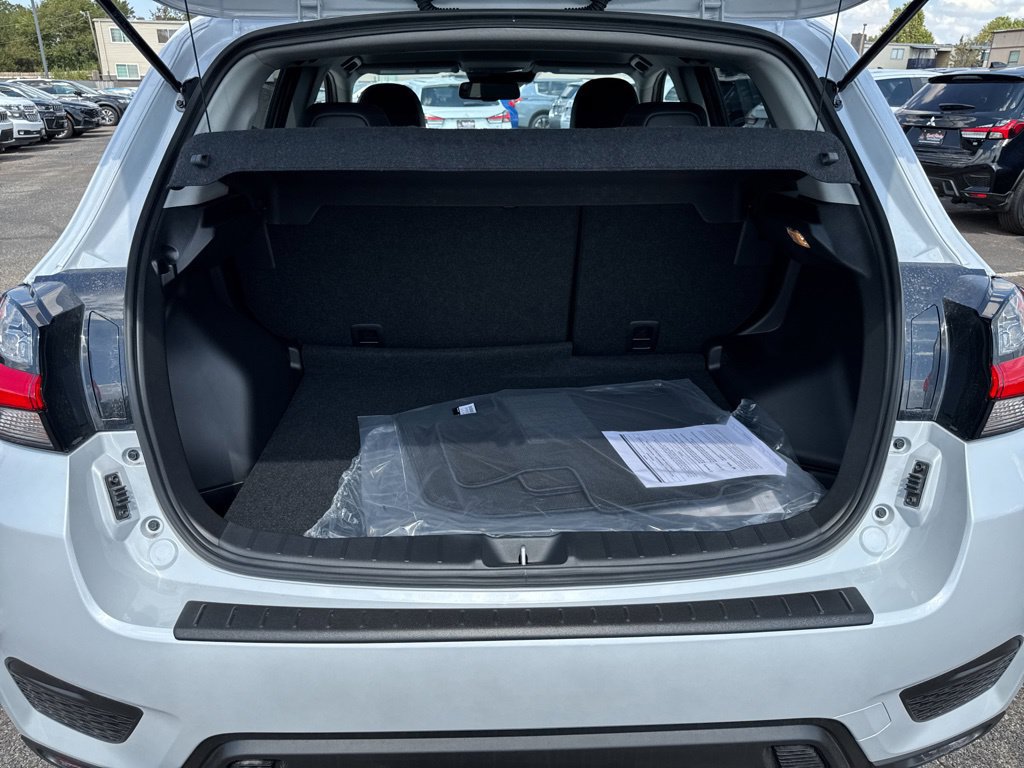 New 2027 Mitsubishi Outlander Sport SE FWD image 41