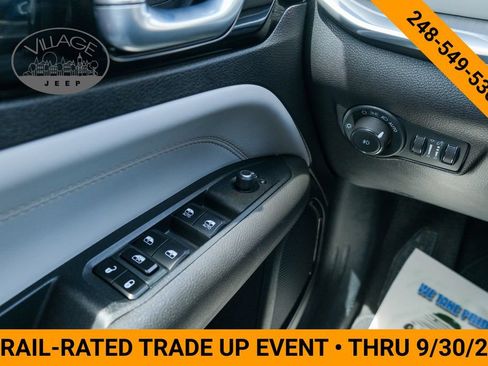 Used 2024 Jeep Compass Limited AWD/4WD image 18