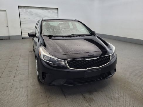 Used 2017 Kia Forte LX FWD image 14
