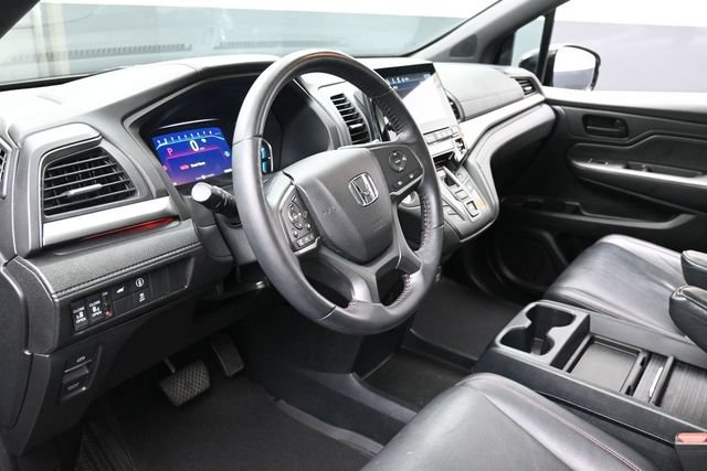 Used 2023 Honda Odyssey Sport image 14