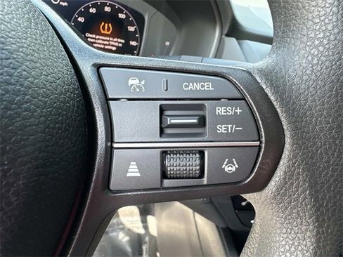 New 2025 Honda Accord SE image 27