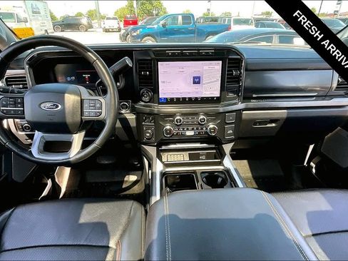 Used 2024 Ford F350 Lariat w/ Lariat Ultimate Package AWD/4WD image 7