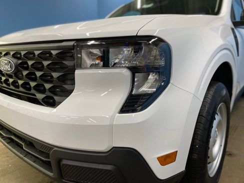 New 2025 Ford Maverick XL image 5