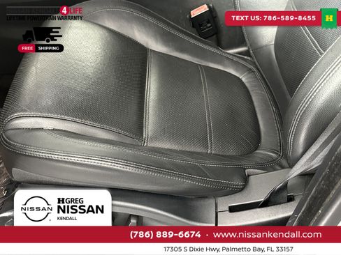 Used 2019 Jaguar E-PACE S image 16