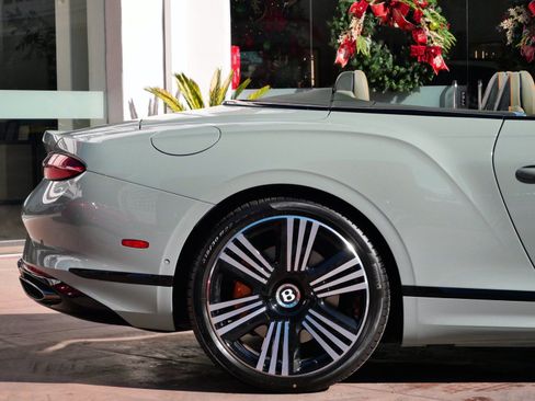 New 2026 Bentley Continental GTC image 11