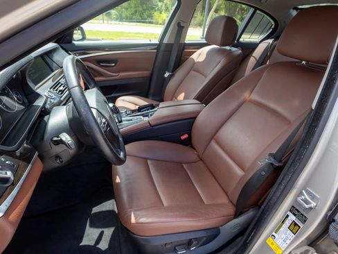 Used 2011 BMW 535i Sedan RWD image 6