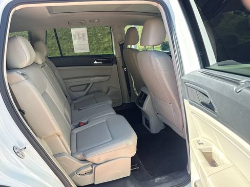 Used 2018 Volkswagen Atlas SEL AWD/4WD image 26