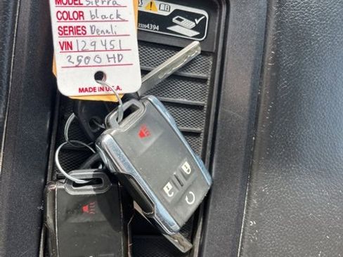 Used 2016 GMC Sierra 2500 Denali w/ Duramax Plus Package image 51