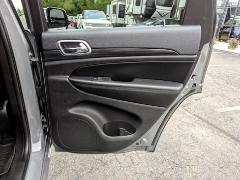 Used 2020 Jeep Grand Cherokee Altitude image 43