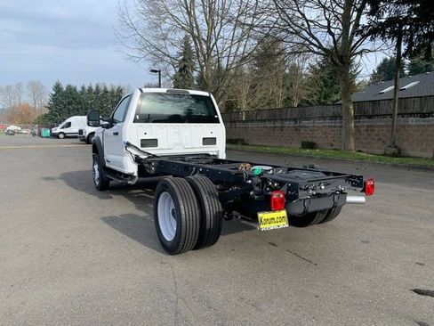 New 2024 Ford F550 XL image 3