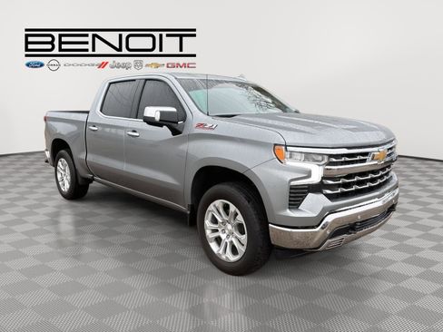 Used 2024 Chevrolet Silverado 1500 LTZ image 3