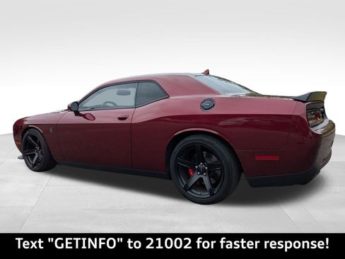 Used 2018 Dodge Challenger SRT Hellcat image 5