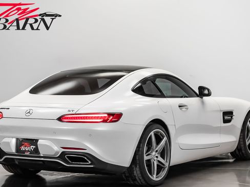 Used 2017 Mercedes-Benz AMG GT Coupe image 5