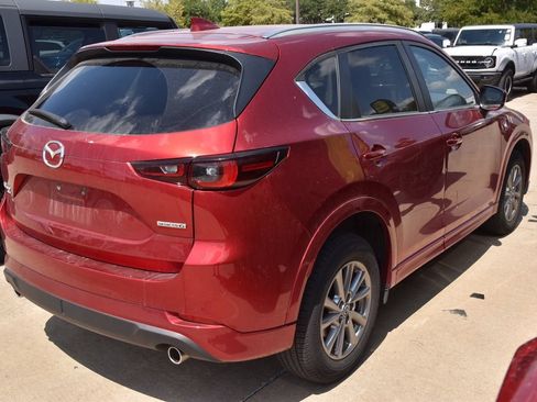 Used 2024 MAZDA CX-5 AWD 2.5 S w/ Select Package image 6