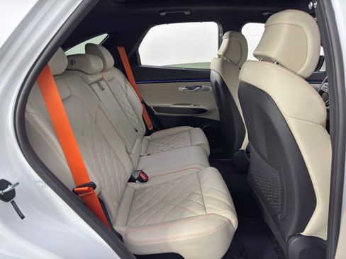 Used 2026 Genesis GV70 3.5T Sport Prestige image 43