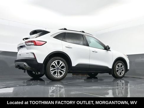 Used 2022 Ford Escape SEL w/ Equipment Group 302A AWD/4WD image 25