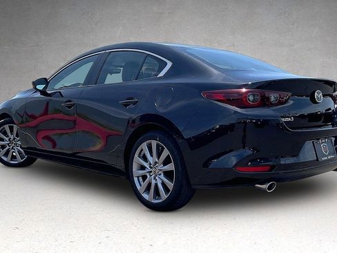 Used 2025 MAZDA MAZDA3 s FWD image 3