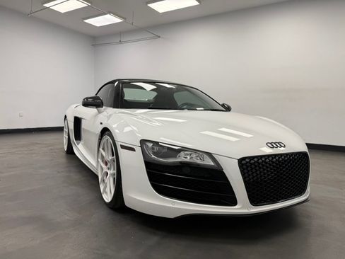 Used 2011 Audi R8 V10 AWD/4WD image 26