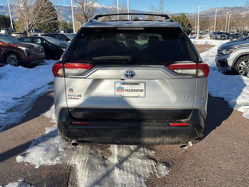 Used 2024 Toyota RAV4 SE image 26
