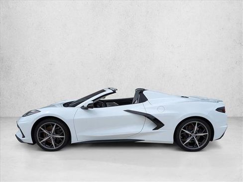 Used 2023 Chevrolet Corvette Stingray Premium Conv w/ Z51 Performance Package RWD image 9