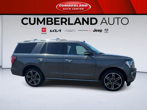 Used 2021 Ford Expedition Limited AWD/4WD image 9