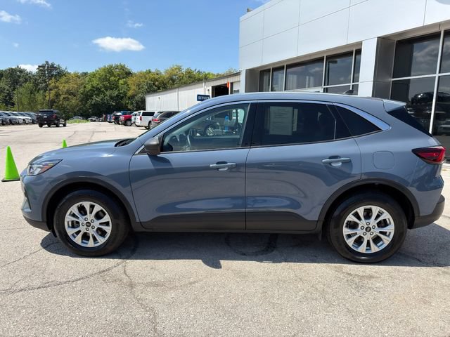 Used 2024 Ford Escape Active w/ Tech Pack #1 AWD/4WD image 4
