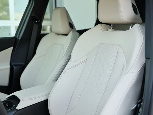 New 2026 BMW X3 xDrive30i w/ Premium Package AWD/4WD image 21
