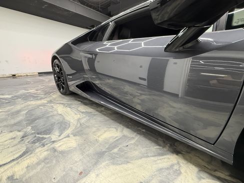 Used 2017 Lamborghini Huracan LP 610-4 AWD/4WD image 40