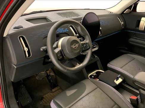 Certified 2025 MINI Cooper Countryman S w/ Comfort Package Max image 21