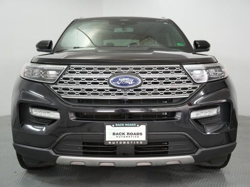 Used 2020 Ford Explorer Limited image 2