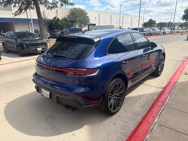 Used 2024 Porsche Macan AWD/4WD image 5