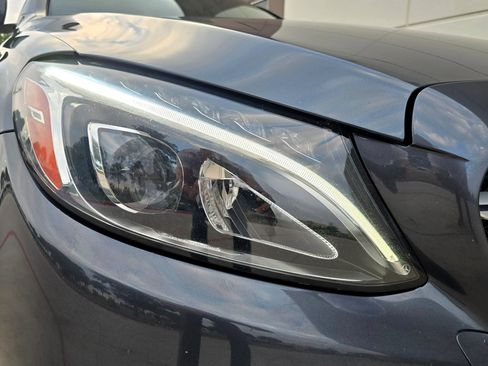 Used 2015 Mercedes-Benz C 300 Sedan image 6