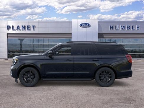 New 2026 Ford Expedition Platinum w/ Stealth Appearance Package AWD/4WD image 3