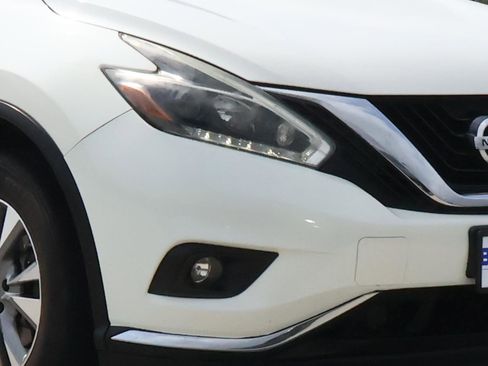 Used 2018 Nissan Murano SV FWD image 8
