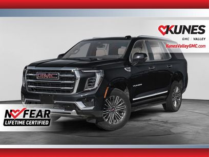 New 2026 GMC Yukon Denali w/ Sun & Power Step Package