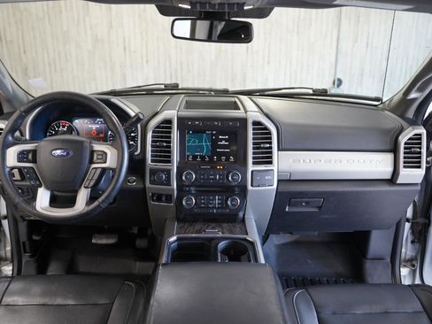 Used 2017 Ford F250 Lariat w/ Lariat Ultimate Package image 17