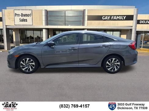 Used 2018 Honda Civic EX image 10
