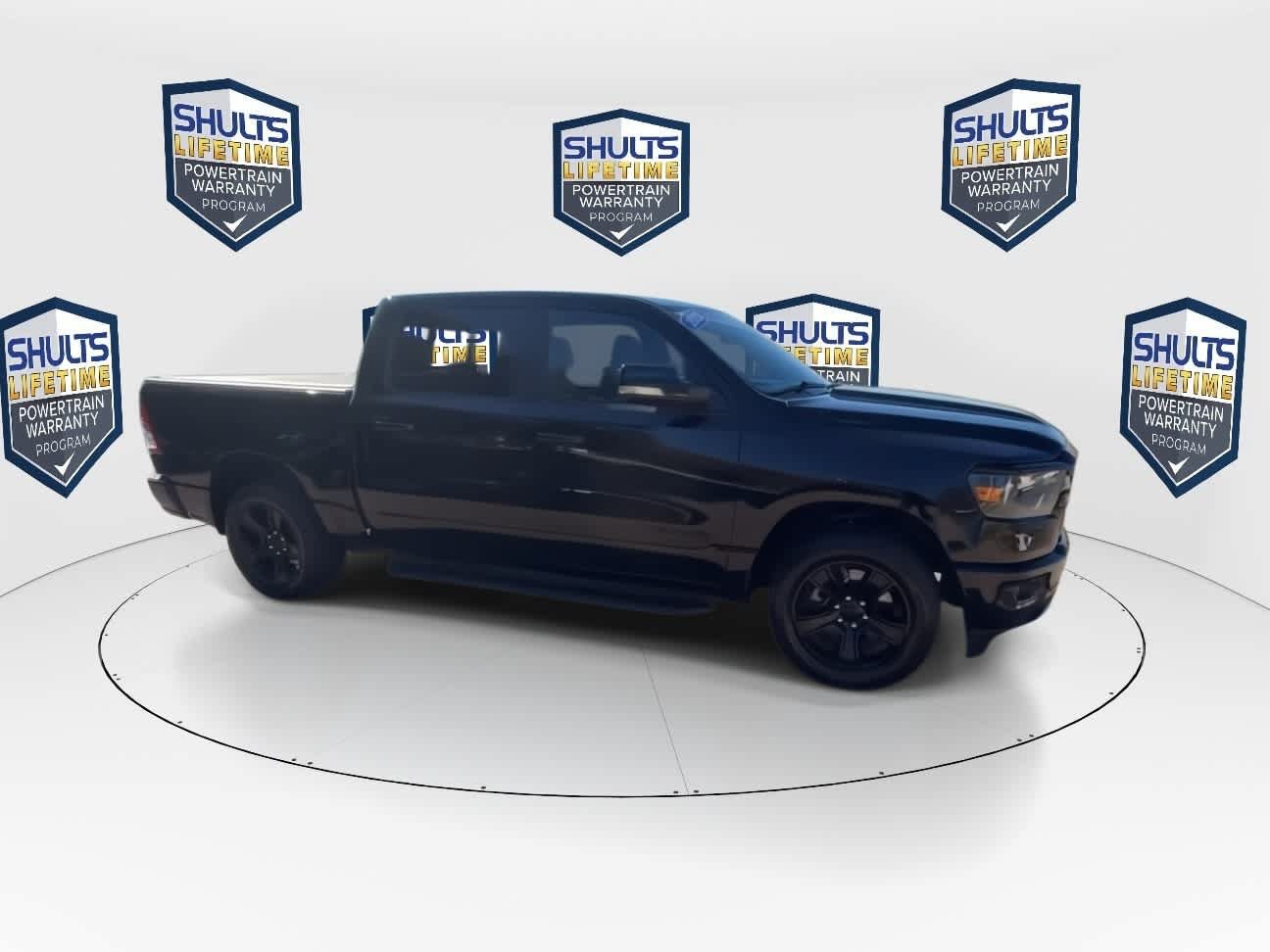 Used 2022 RAM 1500 Big Horn AWD/4WD image 2