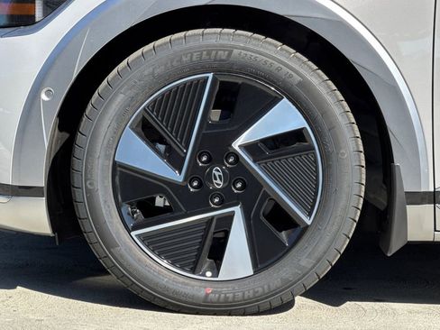 New 2026 Hyundai Ioniq 5 Limited RWD image 33