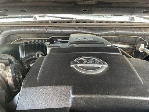 Used 2016 Nissan Frontier SV AWD/4WD image 10