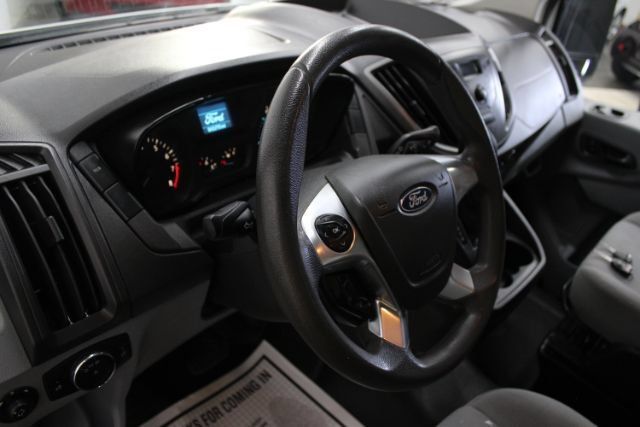 Used 2016 Ford Transit 250 130 Low Roof w/ Exterior Upgrade Package RWD image 9