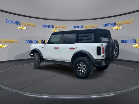 Used 2024 Ford Bronco Badlands AWD/4WD image 9