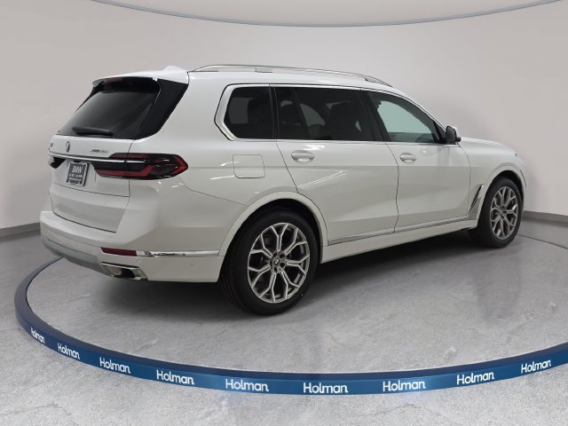 Used 2023 BMW X7 xDrive40i AWD/4WD image 6